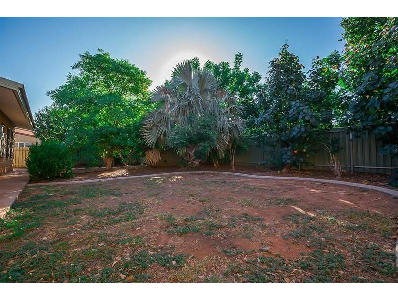 11 Sturt Place, South Hedland WA 6722