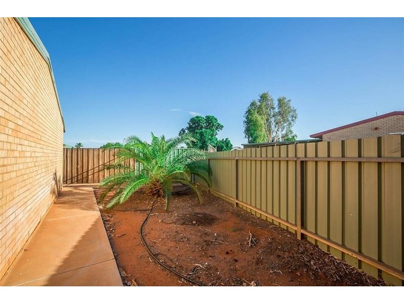 11 Sturt Place, South Hedland WA 6722