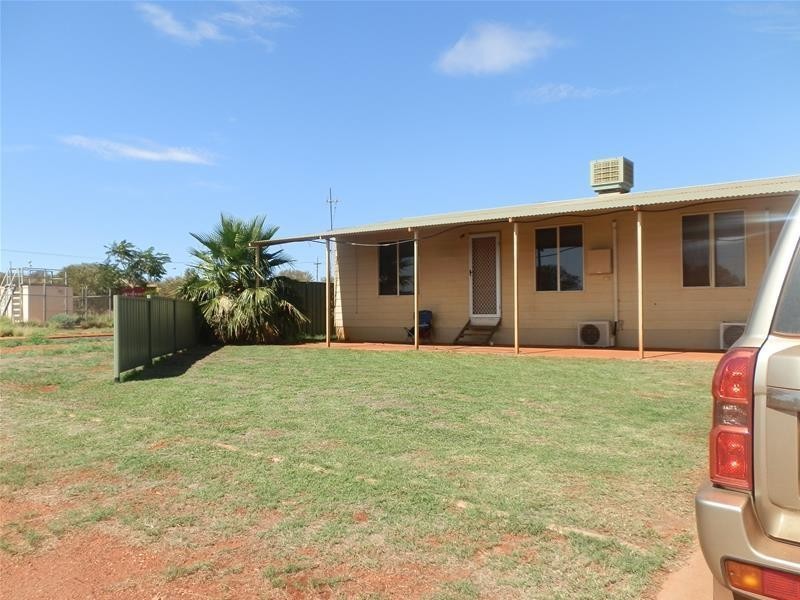 1A  Daniels Drive, Newman WA 6753