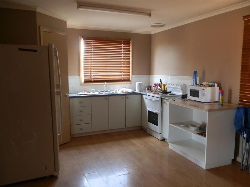 1A  Daniels Drive, Newman WA 6753