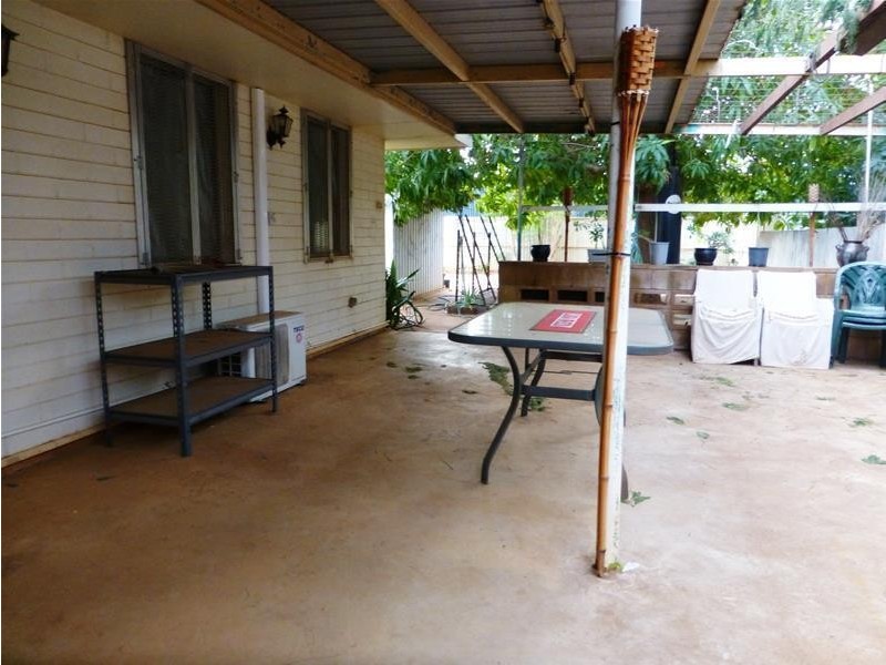 18 Bottlebrush Crescent, South Hedland WA 6722