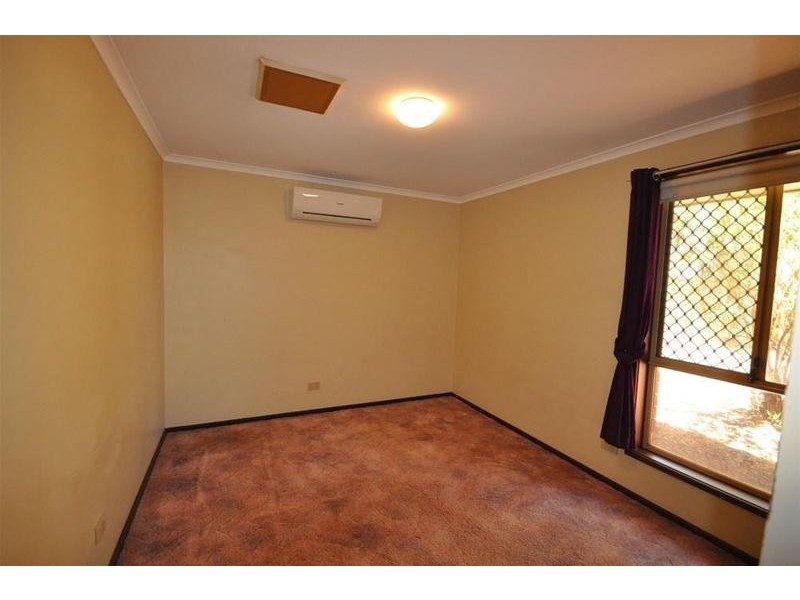 34 Braeside Drive, Newman WA 6753