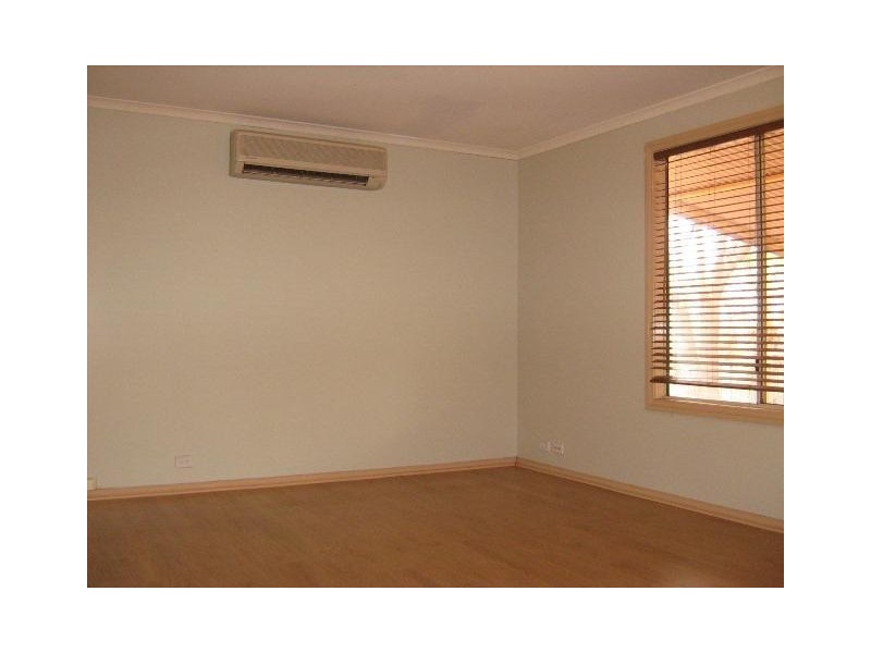 1B Daniels Drive, Newman WA 6753