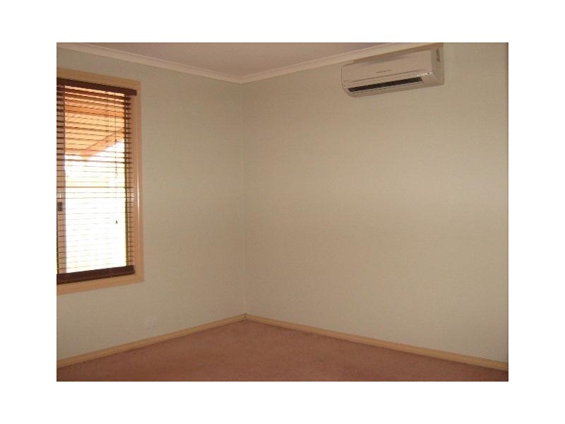 1B Daniels Drive, Newman WA 6753