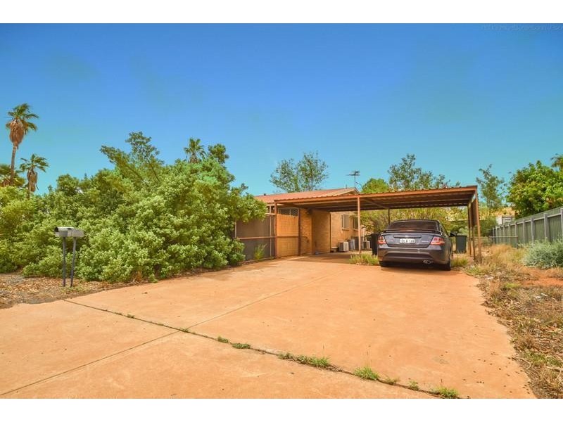 14c Yanderra Crescent, South Hedland WA 6722