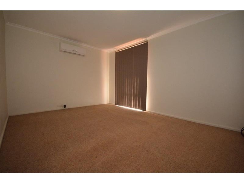 9 Gandawarra Crescent, Newman WA 6753