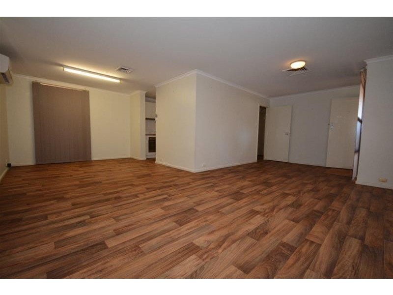 9 Gandawarra Crescent, Newman WA 6753