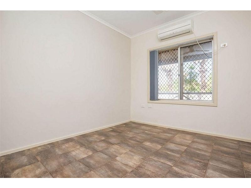 38 Spoonbill Crescent, South Hedland WA 6722