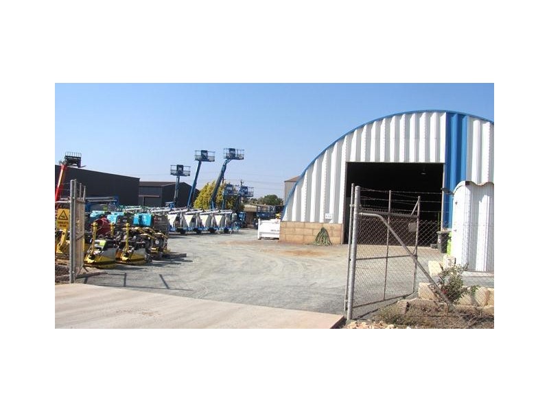 16 Manganese Street, Wedgefield WA 6721