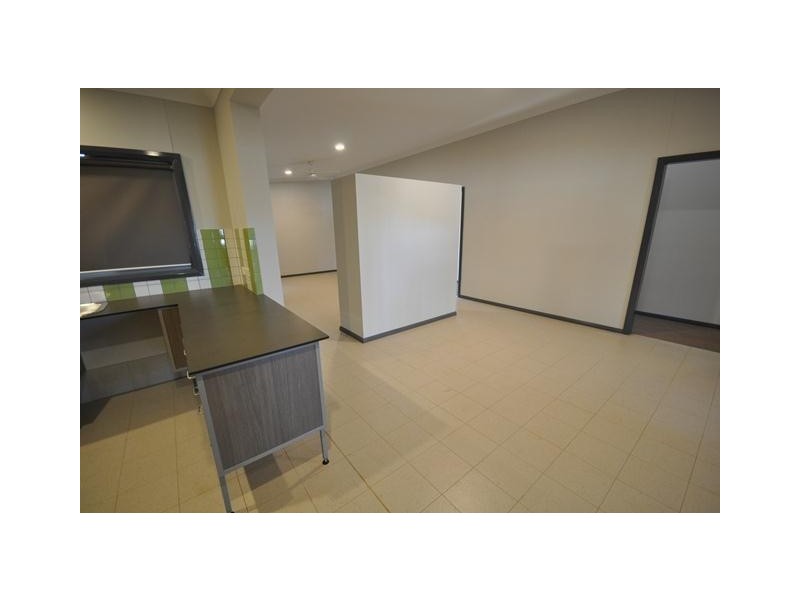 38 Nix Avenue, South Hedland WA 6722