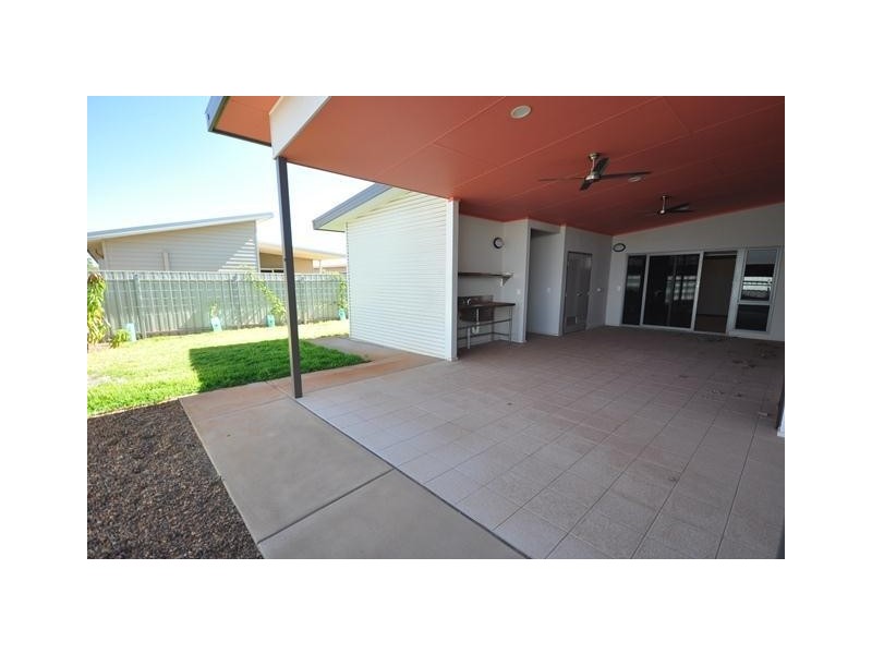 38 Nix Avenue, South Hedland WA 6722