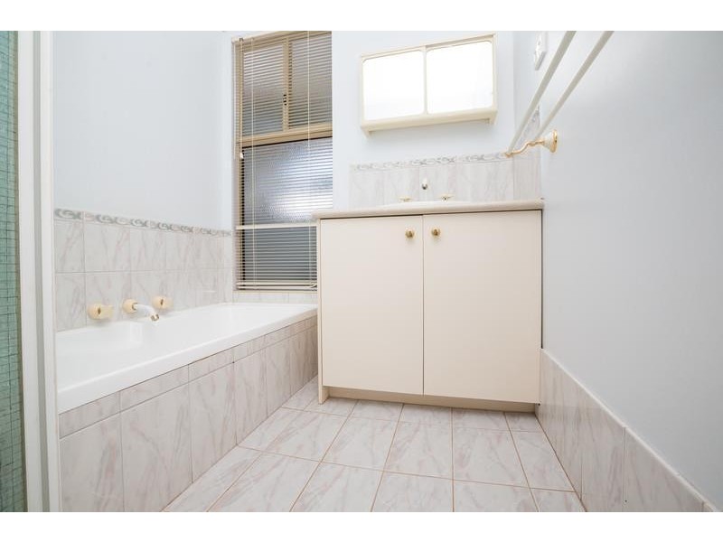 16B Spoonbill Crescent, South Hedland WA 6722