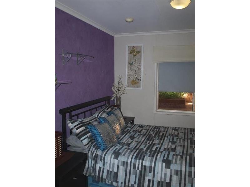 10 Nicholls Place, Newman WA 6753