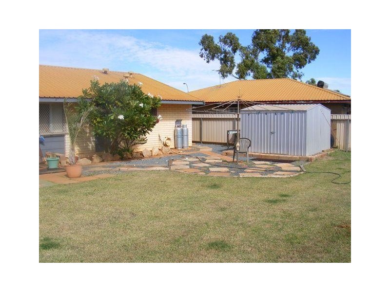17 Boogalla Crescent, South Hedland WA 6722