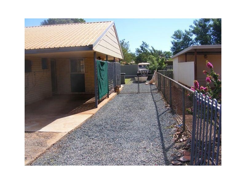 17 Boogalla Crescent, South Hedland WA 6722