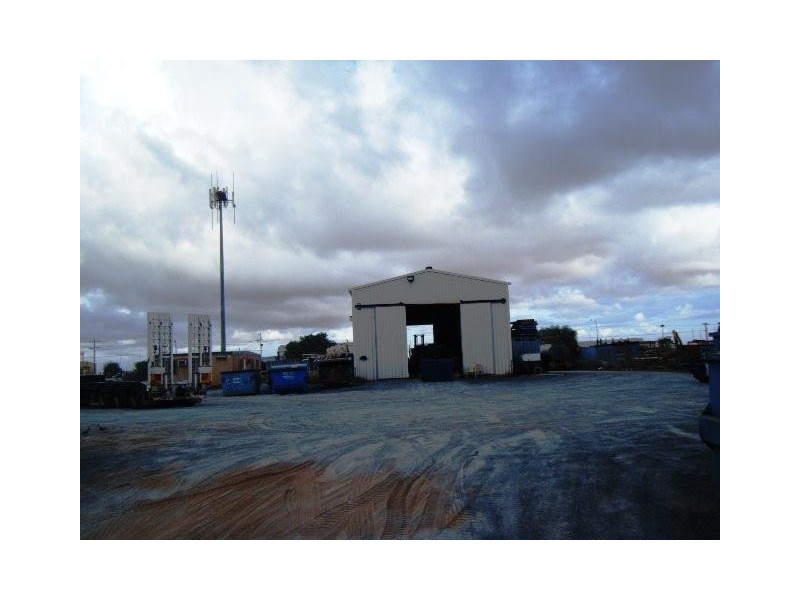 11 Munda Way, Wedgefield WA 6721