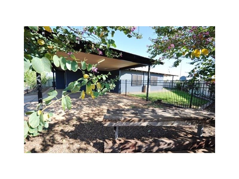 87 Limpet Crescent, South Hedland WA 6722