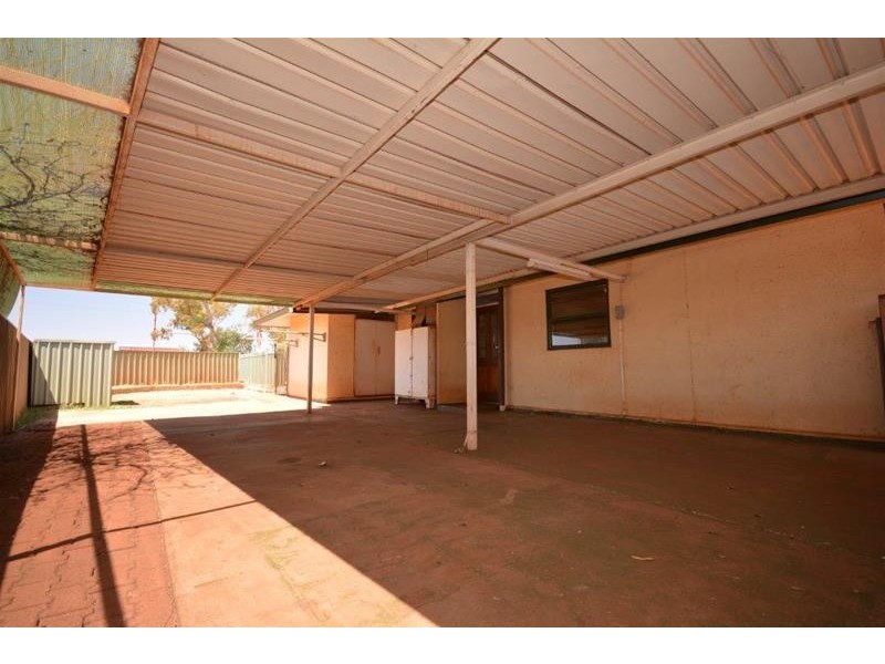 10 Mullgunbah Street, Newman WA 6753