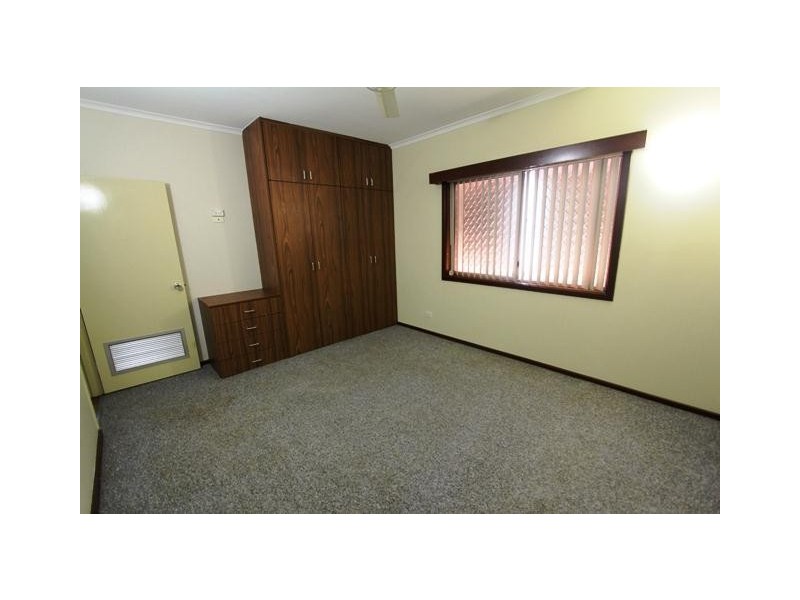 27 Captains Way, South Hedland WA 6722