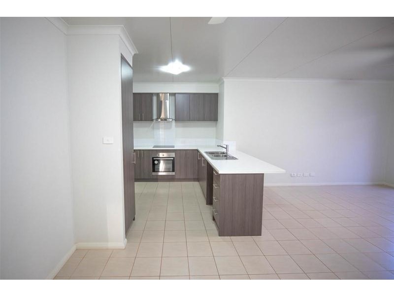 11 Hibiscus Way, Newman WA 6753