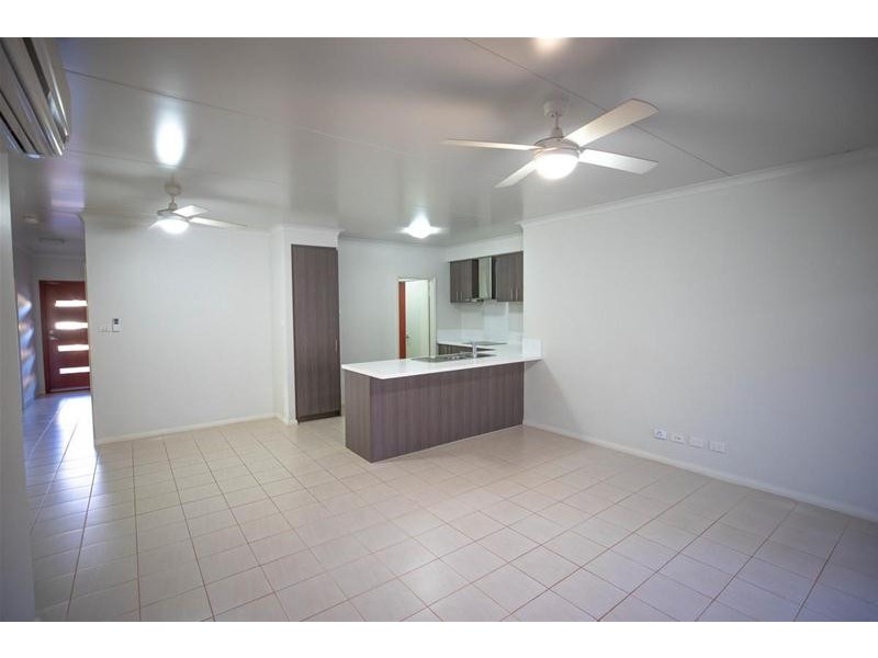 11 Hibiscus Way, Newman WA 6753