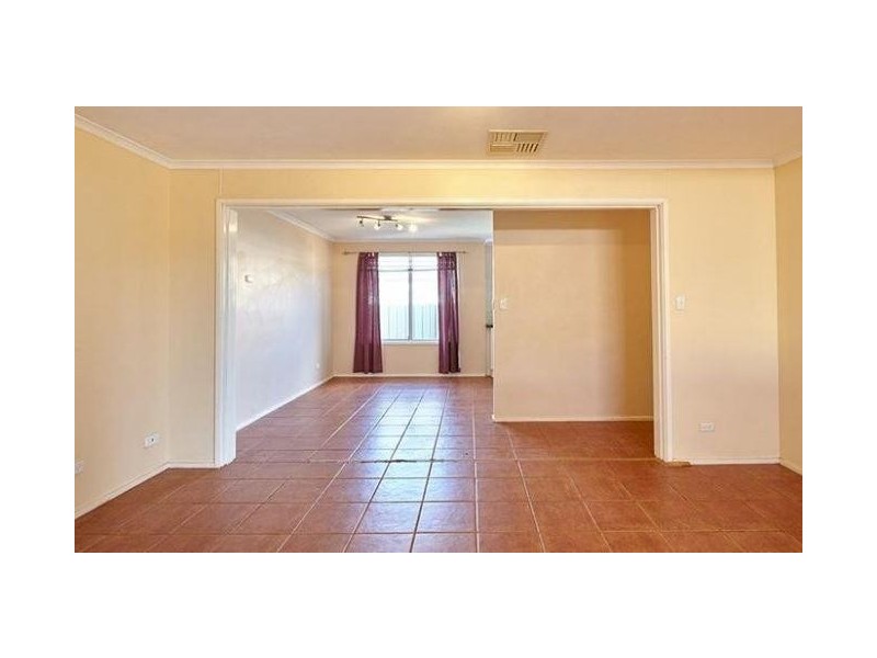 15 Callawa Way, Newman WA 6753