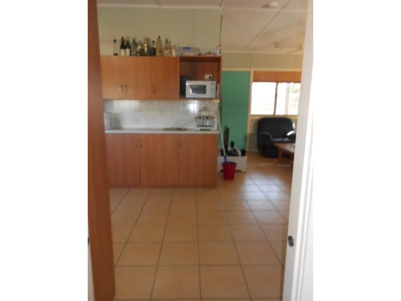 8 Weaver Place, South Hedland WA 6722