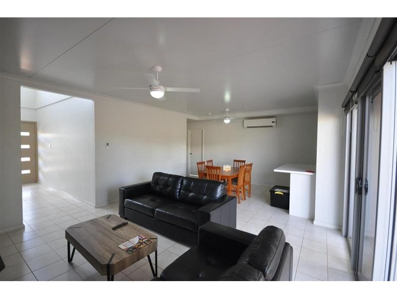 16 Mullamulla Street, Newman WA 6753