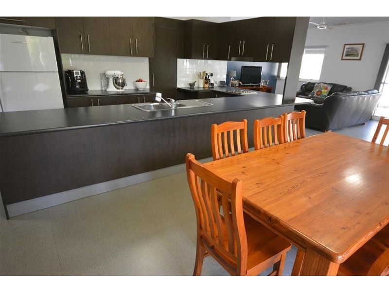 13 Snappy Gum Way, South Hedland WA 6722