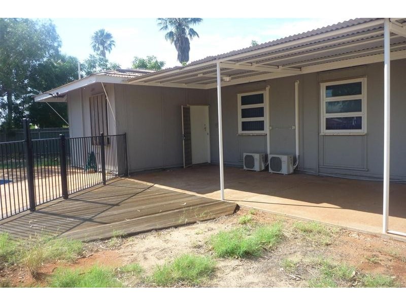18 Paton Road, South Hedland WA 6722
