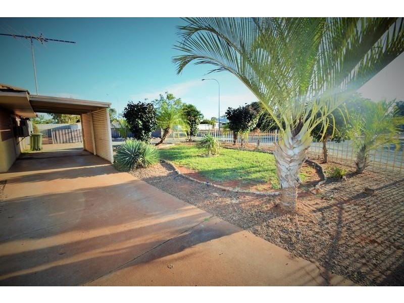 2 Skippers Loop, South Hedland WA 6722
