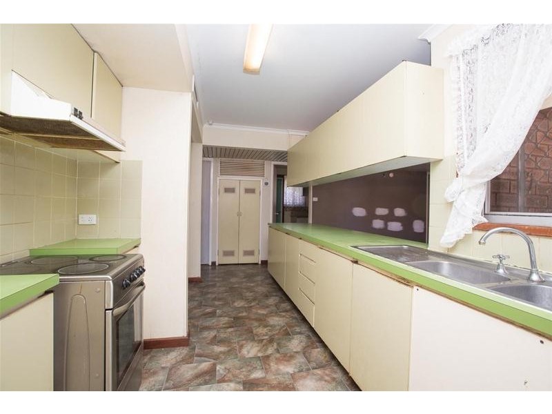 24 Steamer Avenue, South Hedland WA 6722