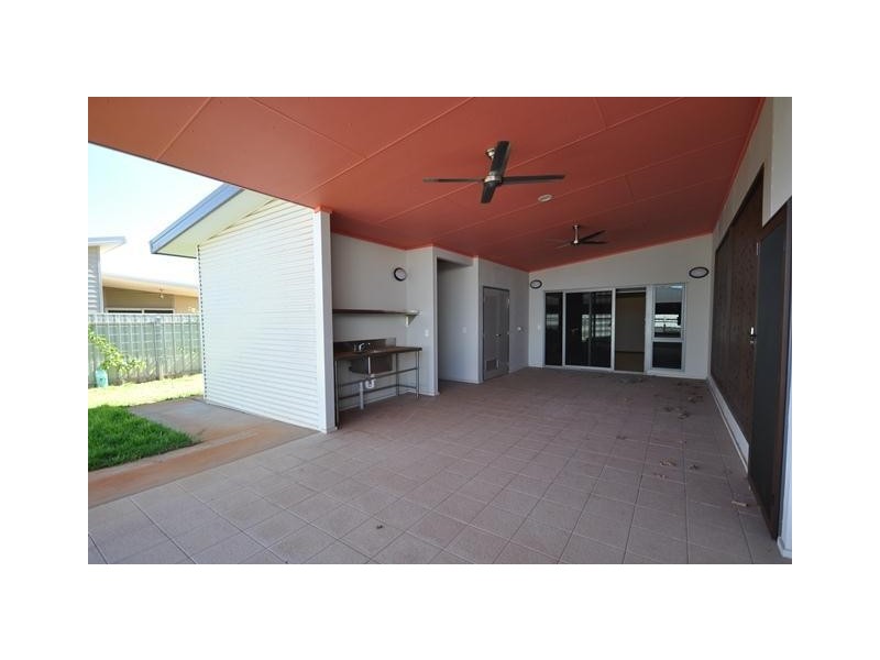 38 Nix Avenue, South Hedland WA 6722
