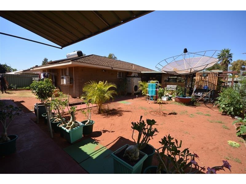8 Koolama Crescent, South Hedland WA 6722