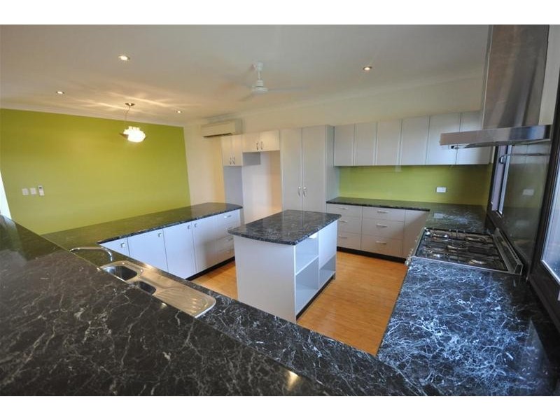 26 Minderoo Avenue, South Hedland WA 6722