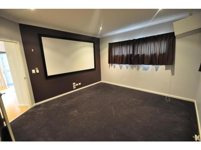 26 Minderoo Avenue, South Hedland WA 6722