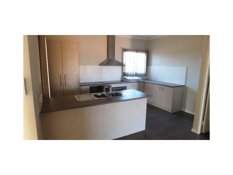 2 Huxtable Crescent, South Hedland WA 6722