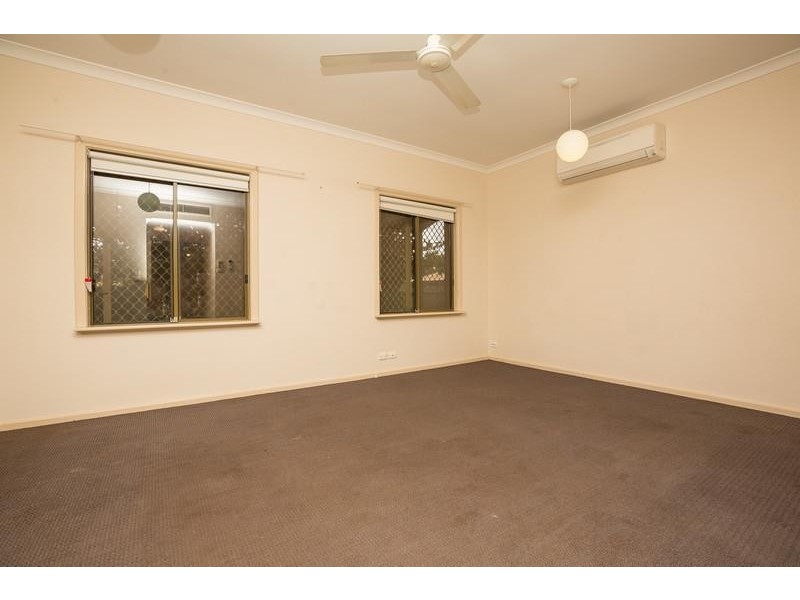 5 Paroo Close, South Hedland WA 6722