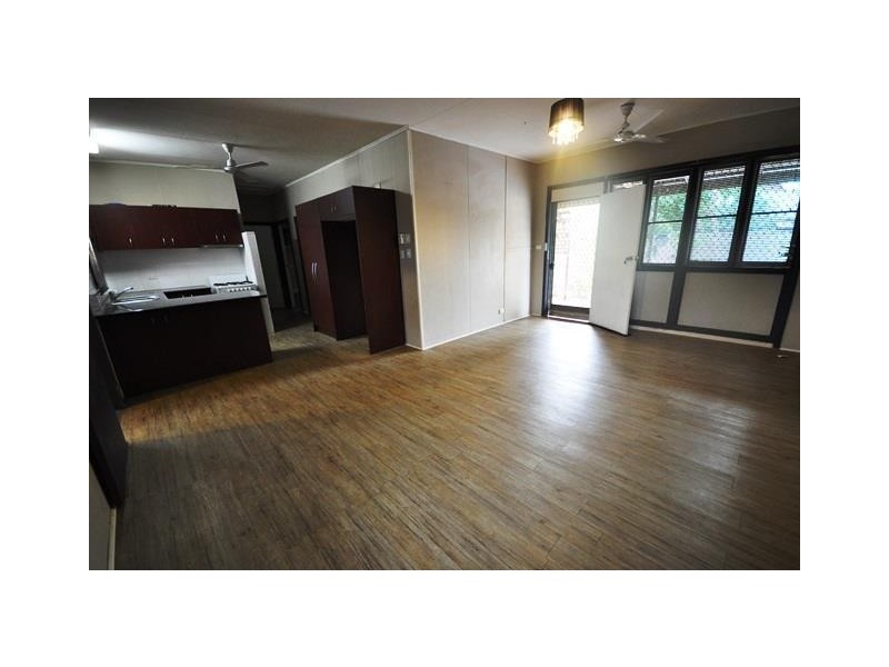 12 Draper Place, South Hedland WA 6722