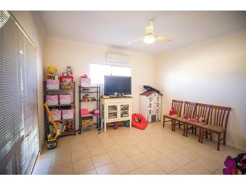 60 Homestead Ramble, Newman WA 6753