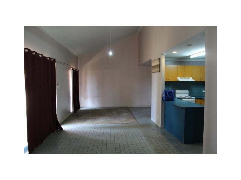 2/6 Nardoo Loop, Newman WA 6753