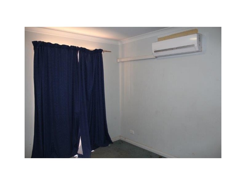 2/6 Nardoo Loop, Newman WA 6753