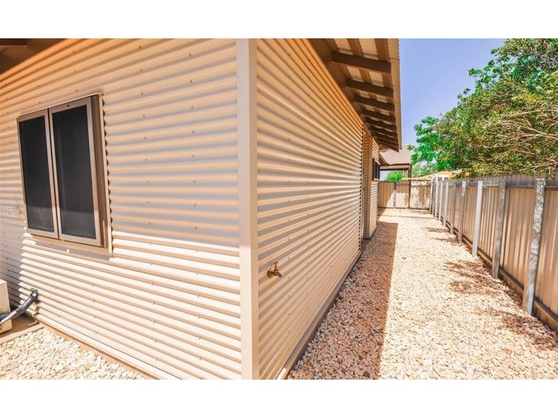 7 Captains Way, South Hedland WA 6722