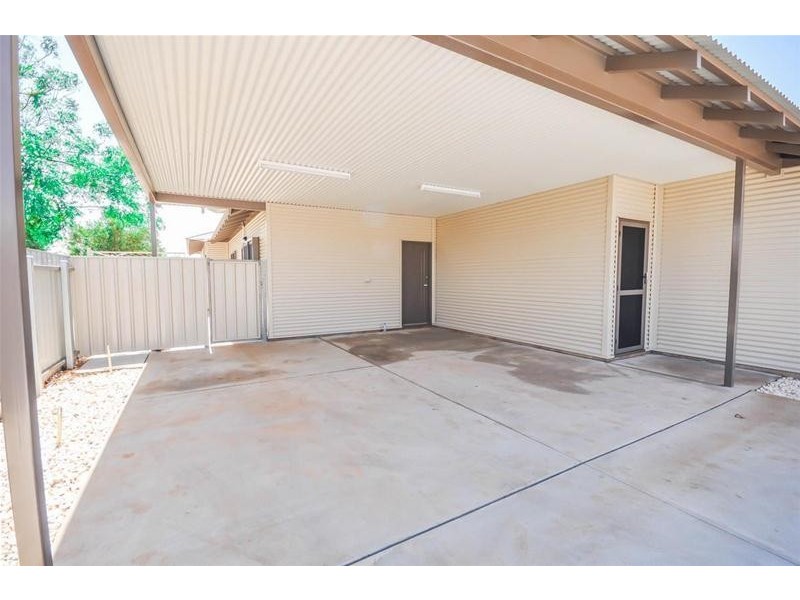 7 Captains Way, South Hedland WA 6722