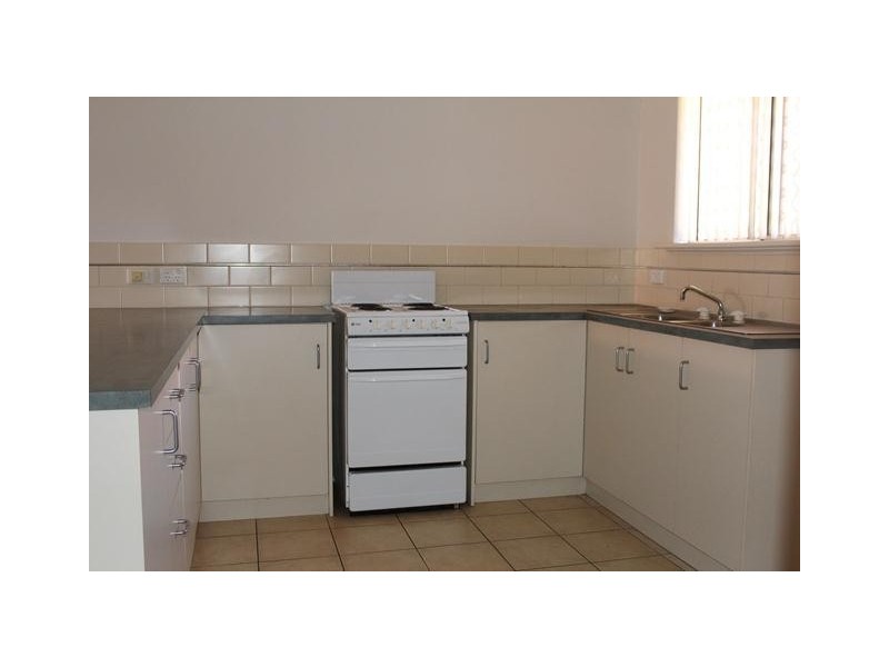 18/1 Cowra Drive, Newman WA 6753