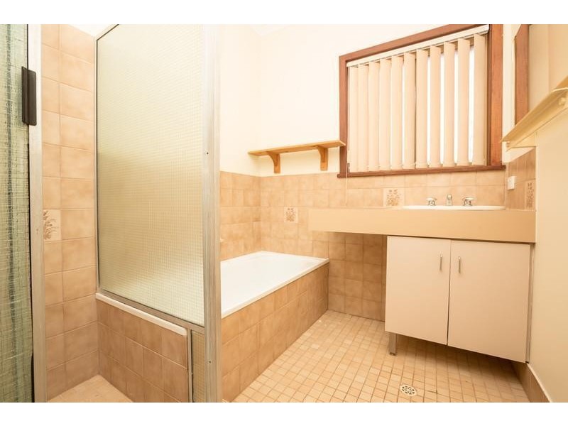 14A & B Curlew Crescent, South Hedland WA 6722