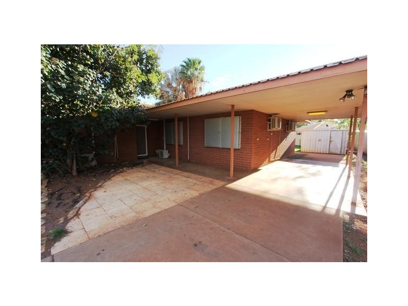 27 Captains Way, South Hedland WA 6722