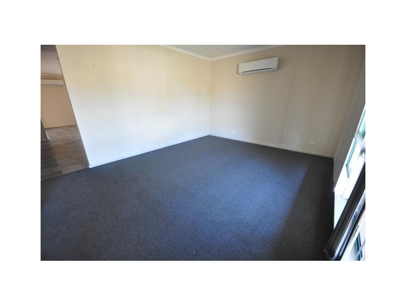 8 Paroo Close, South Hedland WA 6722