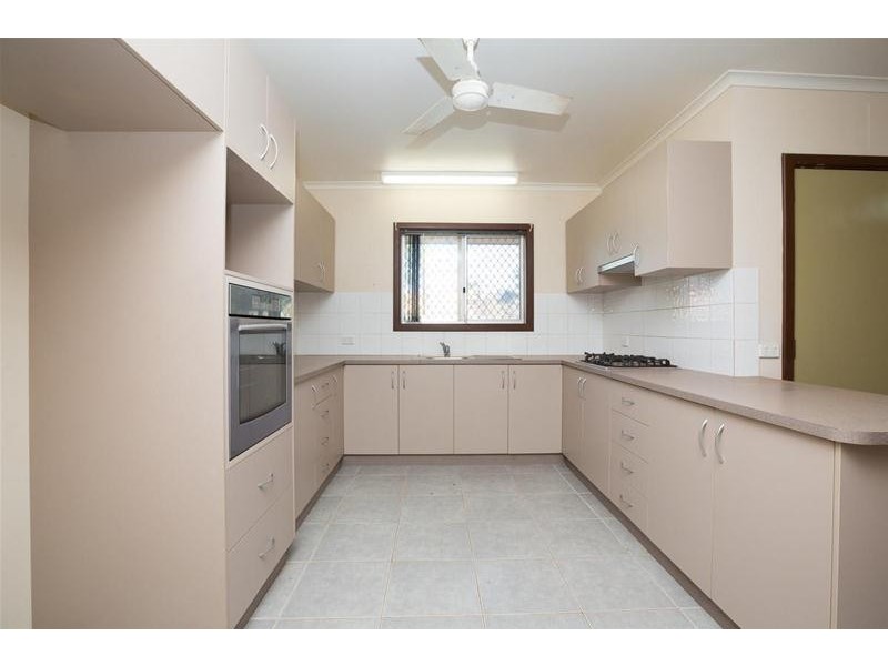 2 Eltona Close, South Hedland WA 6722