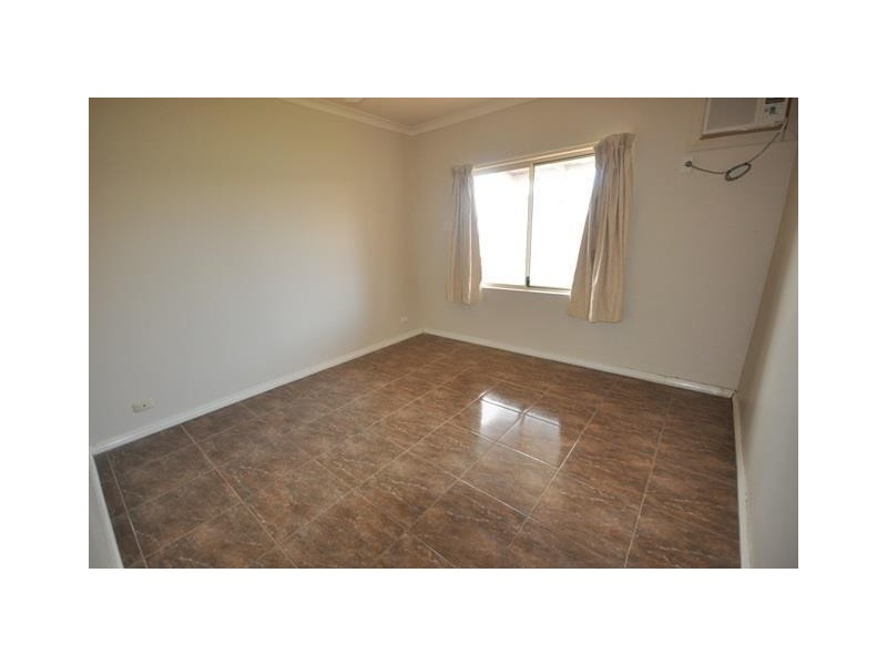 27F Koombana Avenue, South Hedland WA 6722